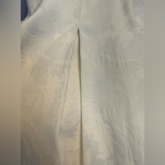 2/$40 Jacquard Pleated with Pockets - Picture 7 of 12